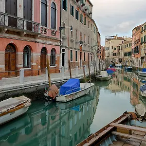 Mioni Venice