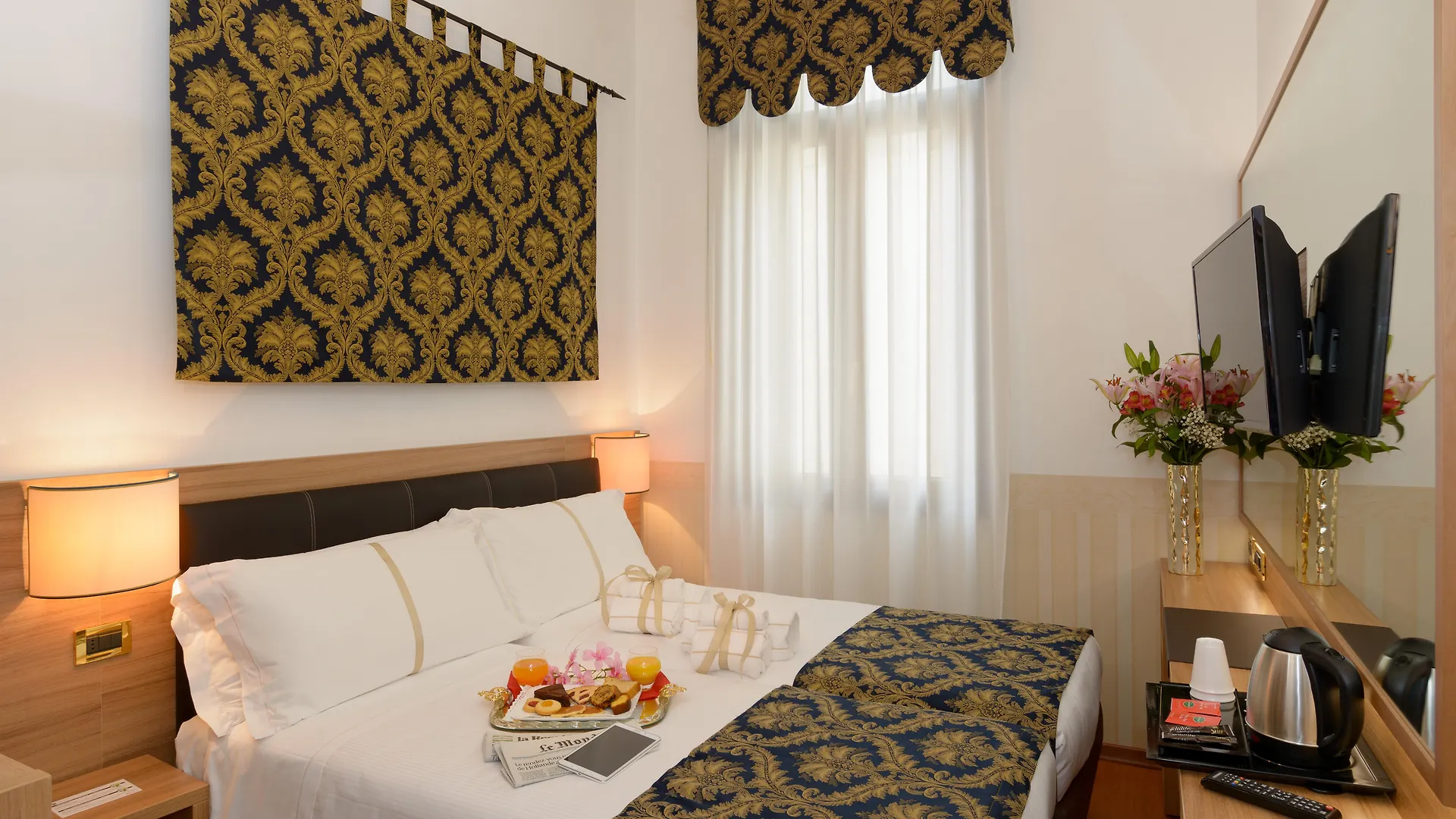 *** Hotel Unahotels Ala Venezia-Adults 16 Italy