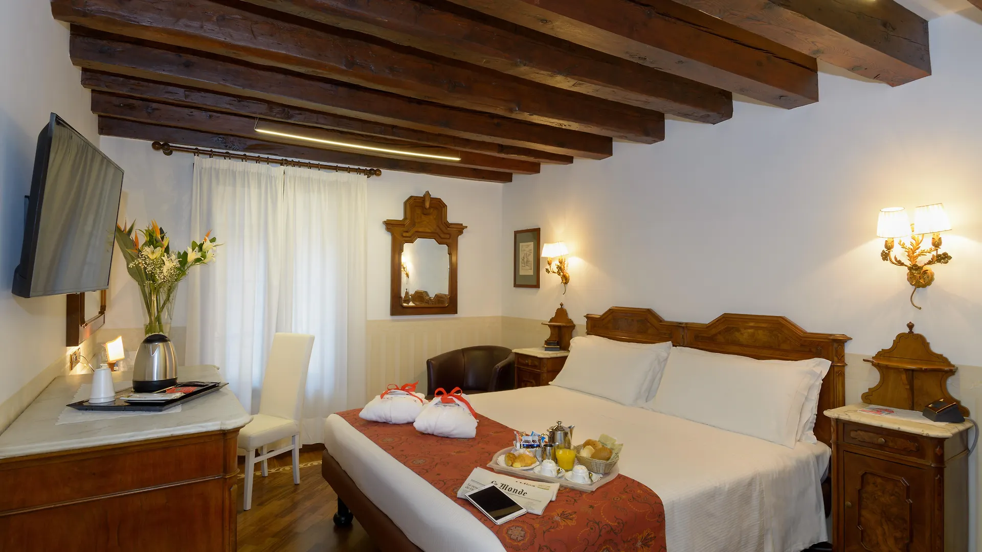 Unahotels Ala Venezia-Adults 16 3*, Venice Italy