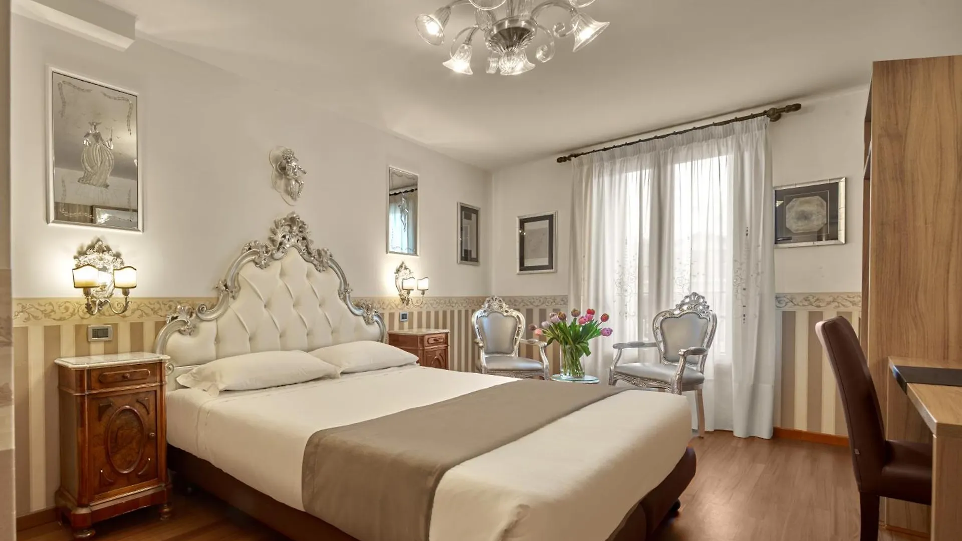 Unahotels Ala Venezia-Adults 16 Venice